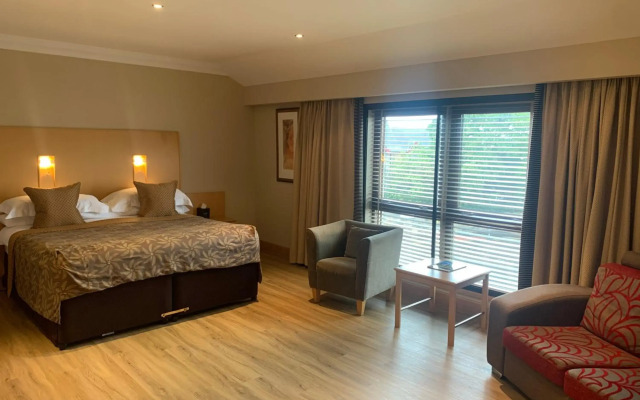 The Mansefield Hotel