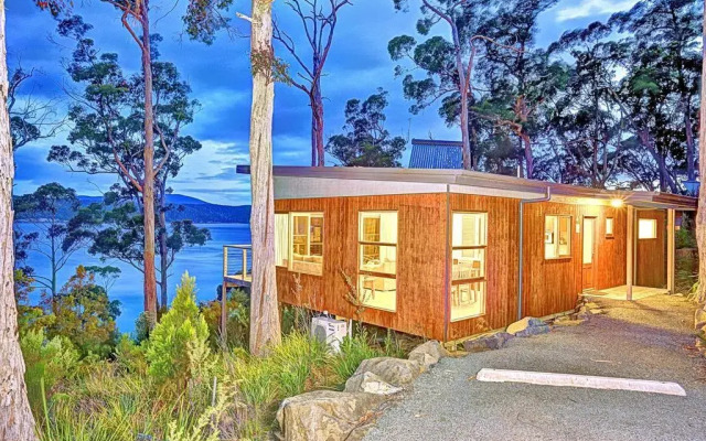 Stewarts Bay Lodge