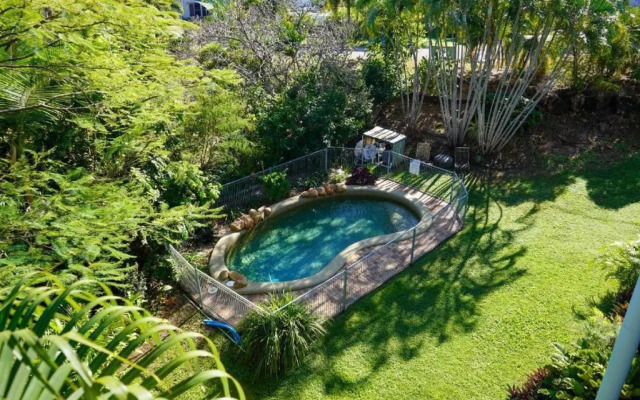 Oasis 1 On Eden