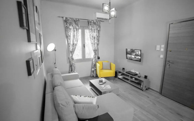 D16 Athens Apartment - 5' mins to Petralona Metro