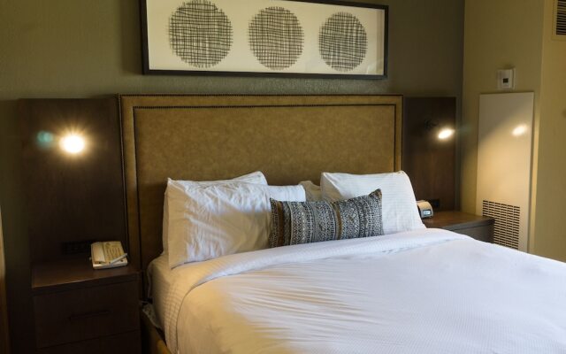 Come Golf or Ski in/out at this best location by RedAwning - Save 20% on 7+ Nights!