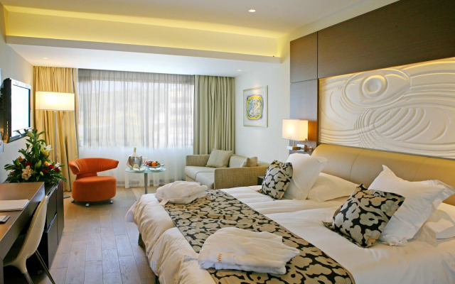 Amathus Beach Hotel Limassol