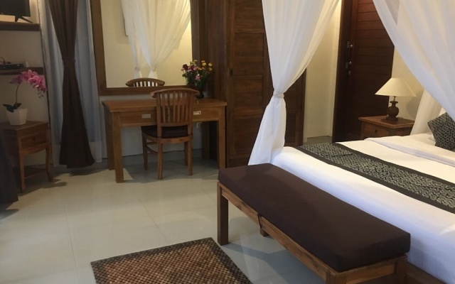 Heaven Villa Ubud – Guest Rooms – Ubud