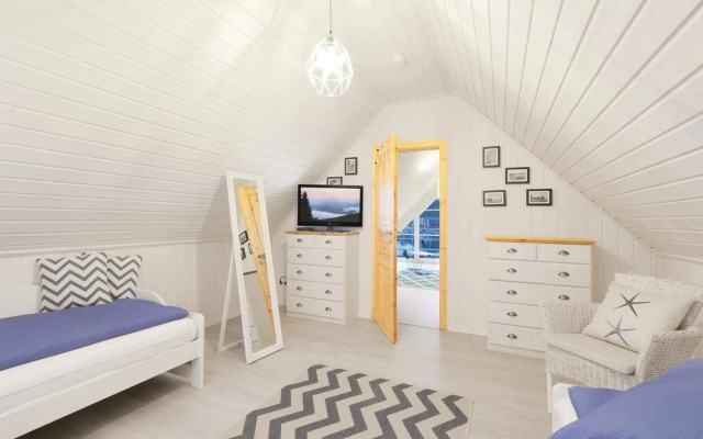 Stunning Home in Zerpenschleuse With 2 Bedrooms and Wifi
