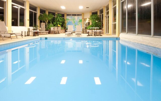 Holiday Inn Cleveland-Mayfield by IHG