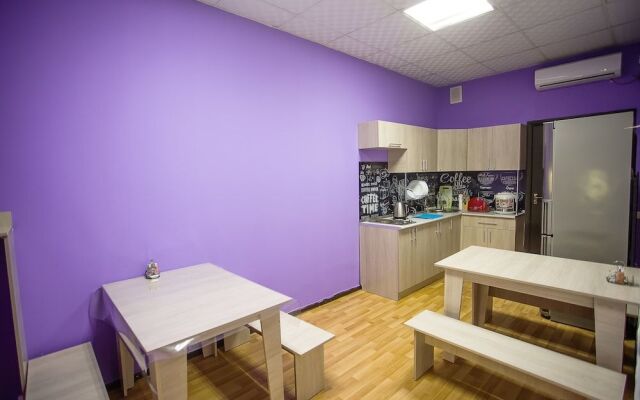 Hostel Eleon