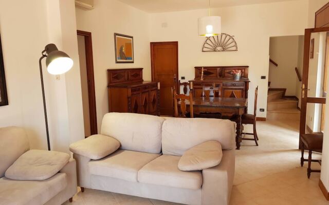 Emporium Guest House