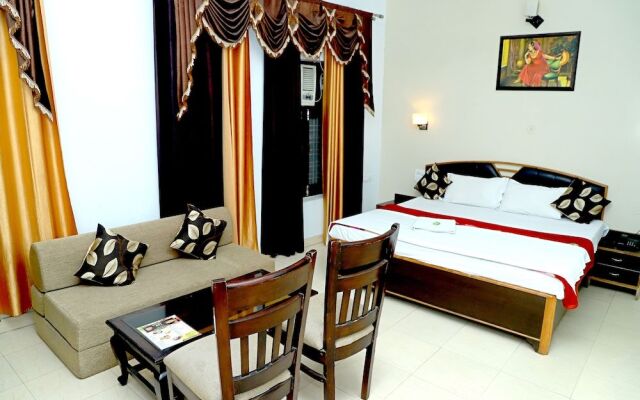 Hotel 4 U Rishikesh - Hostel