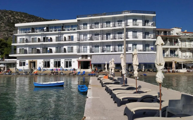 Minoa Hotel