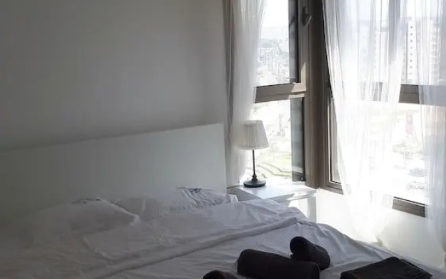 Sea and Golf view apartment