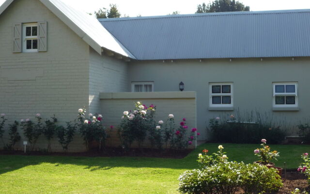 Worcester Cottage and Suite