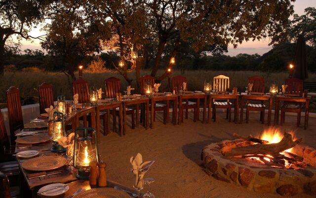 Thornybush Jackalberry Lodge