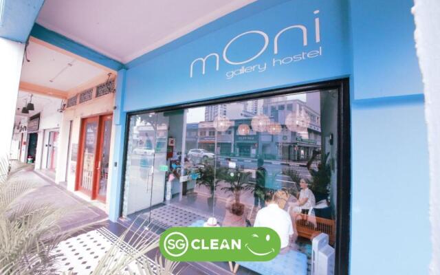 Moni Gallery Hostel