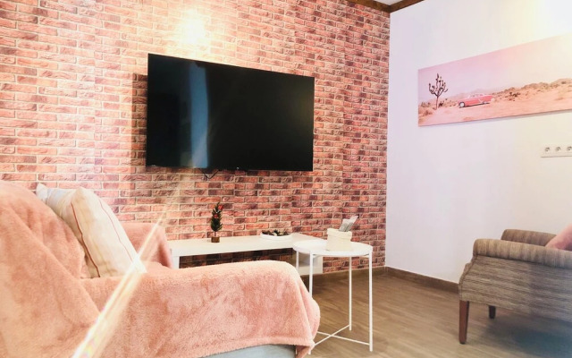 Apartment Alegranza in the Beautiful Village of Mozaga, Lanzarote