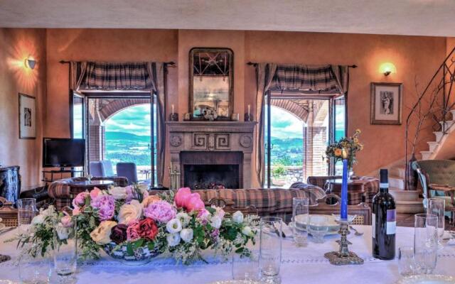 Amorosa House 9+1