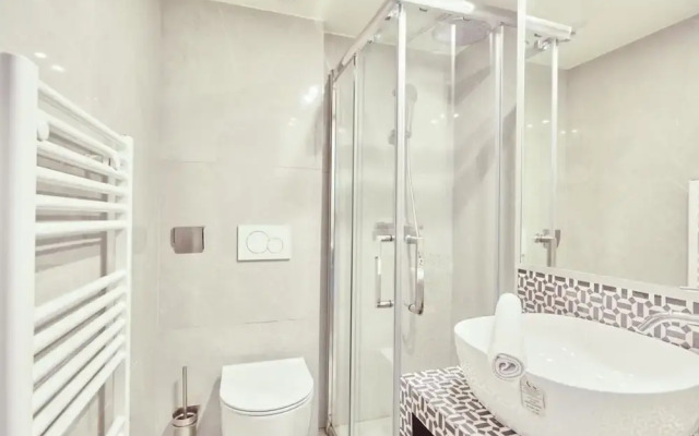 Charming Apartment 2 Bedrooms Center of Paris