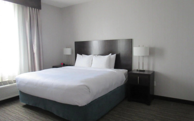 Best Western Plus Airdrie Gateway