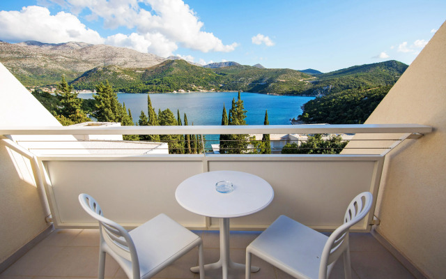 Hotel Osmine