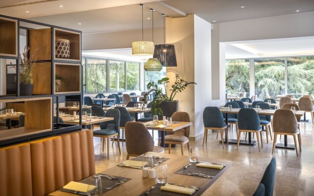 Valamar Diamant Hotel