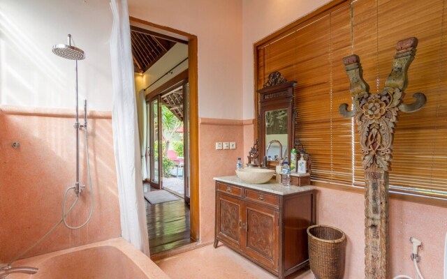 Villa Santhi