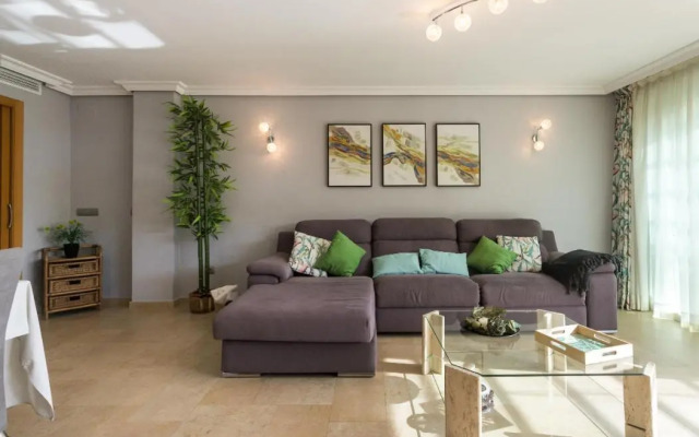 Bungalow junto al casco antiguo, piscina y barbacoa
