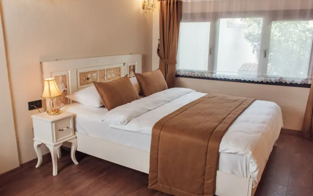 Sakli Tas Konak Otel