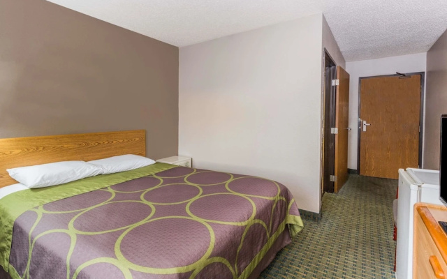 Super 8 St. Charles