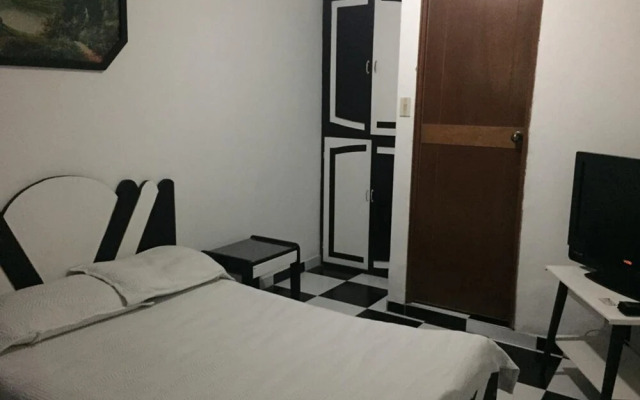 Hotel Su Casa en Kennedy