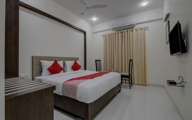 Capital O 16971 Hotel Lorven