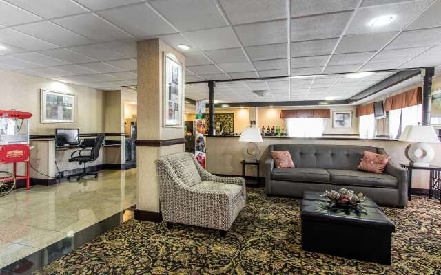 Quality Inn & Suites Memphis East