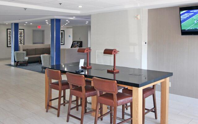 Holiday Inn Express Branford-New Haven by IHG