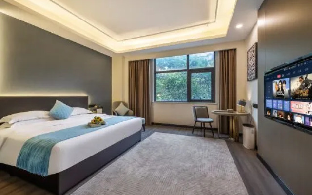 Qiu Hotel (Chongqing Tongliang Branch)