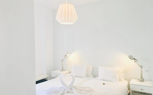 El Hotelito 27
