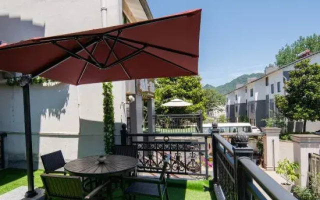 Qianyue Guesthouse