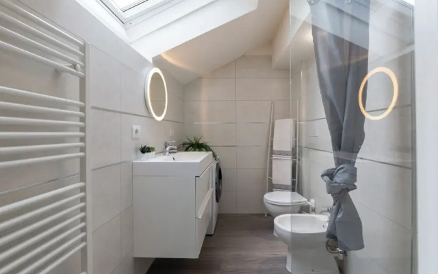 notaMi - Bright Attic M4 - 2 Bedrooms