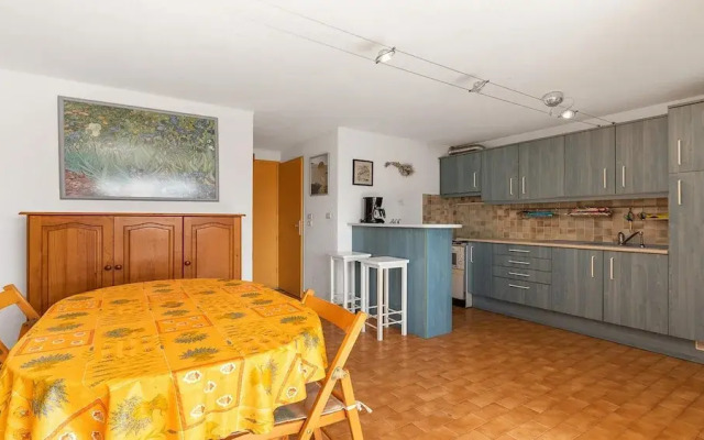 Bright Seaside Retreat in Agde