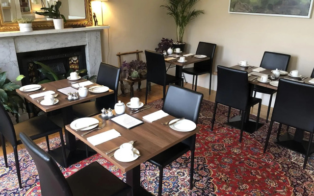 Sheridan Guest House