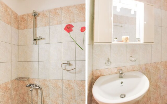 Simplistic Holiday Home in Stournareika With Balcony