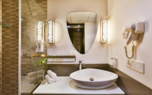 T24 Residency Mumbai International Airport Hotel