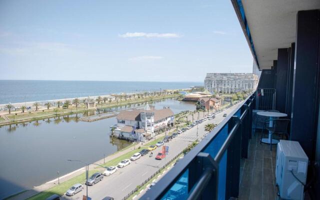 Lovely 2BR Apartment near by Sea