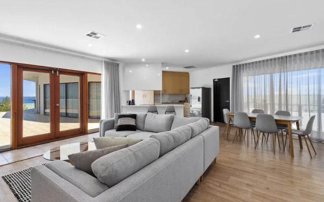 Costello Hotels - Seagate Moonta Bay