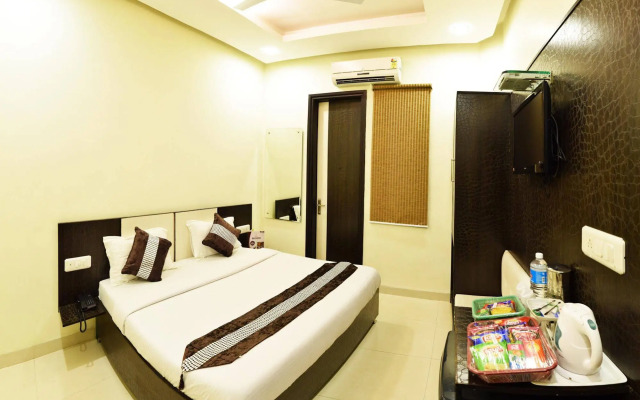 Hotel Akaal Residency