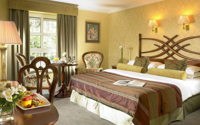 Dromhall Hotel