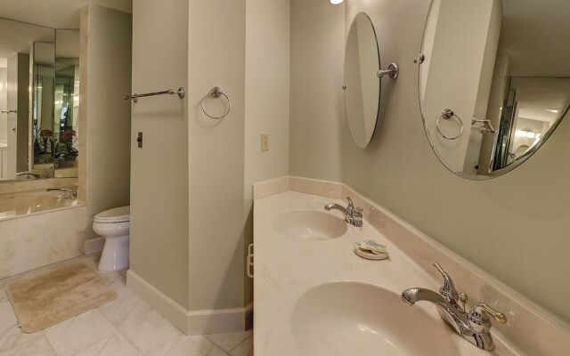 Colonnade Club 196 by RedAwning