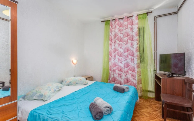 Beautiful Home in Njivice With Wifi and 2 Bedrooms