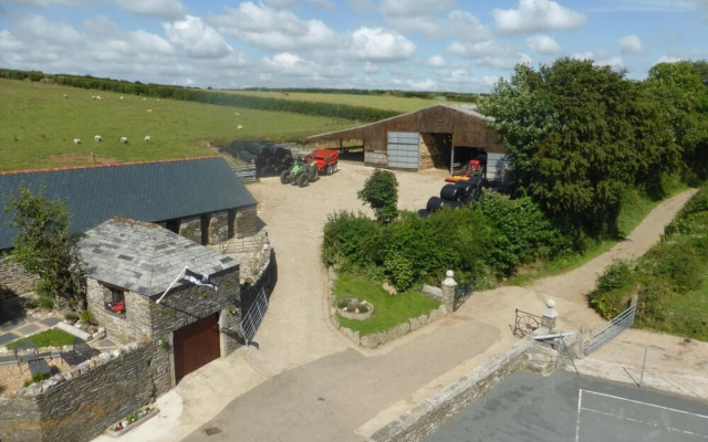 Tregondale Manor Farm