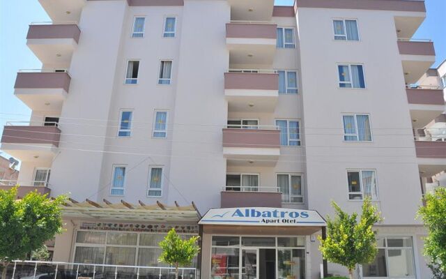 Albatros Apart Hotel