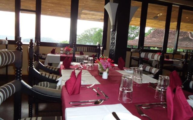Royal Lotus Hotel