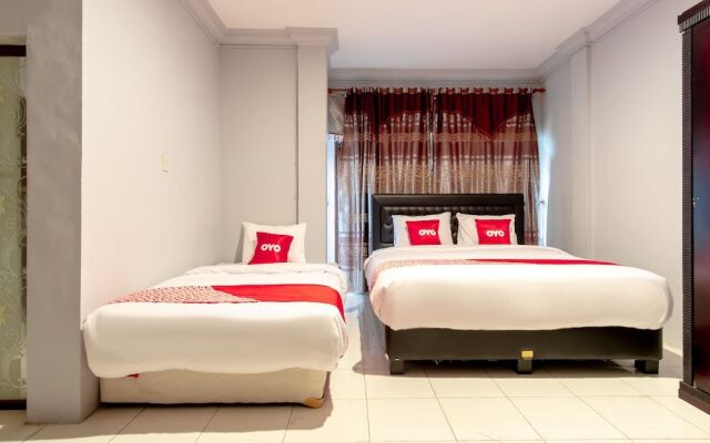 OYO 1632 1000 House Syariah