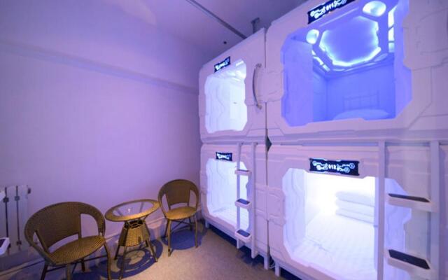 1  Capsule Hostel
